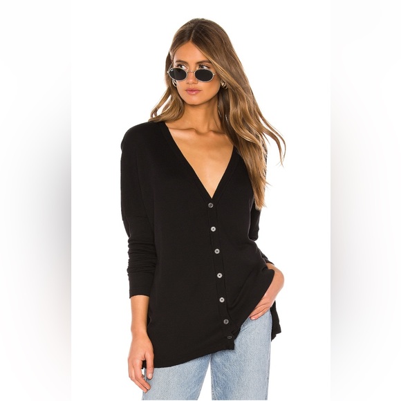 LA Made - Happy Top in Black - Picture 2 of 13